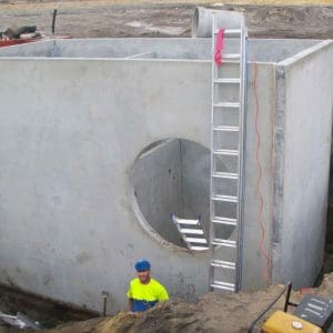 Smartstream Technology engineers installing High-Flow GPT for Stormwater treatment